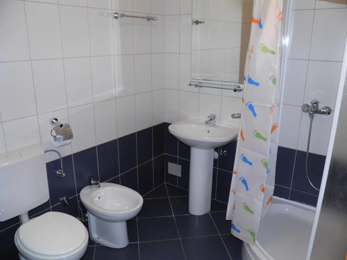 Apartments With A Parking Space Baska, Krk - 19200 Baska (Krk)